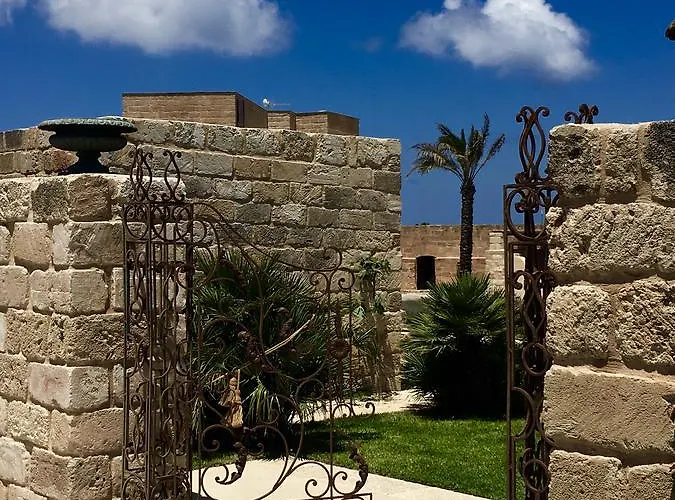 Il Baglio Sull'acqua Hotel 3*